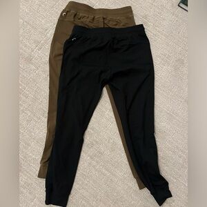 2 Pairs of Zyia Unwind Joggers Black and Olive Medium